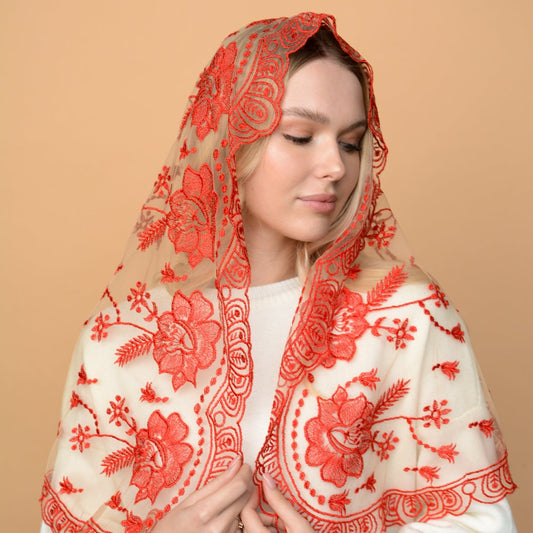 RED LONG MANTILLA