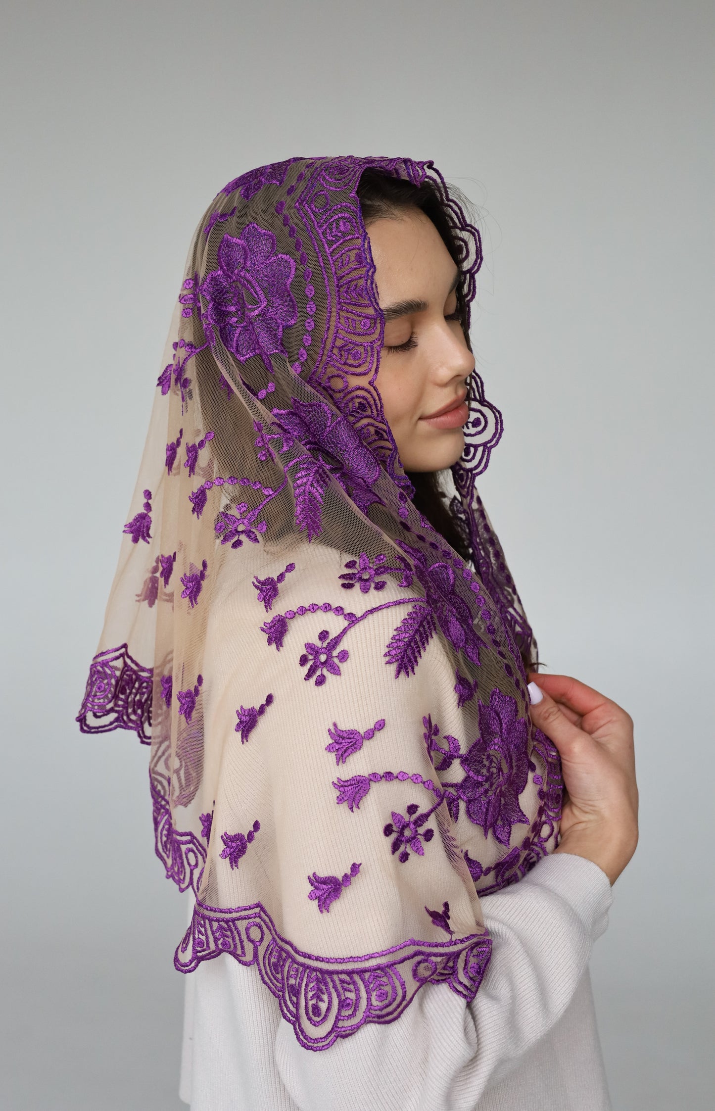 LONG PURPLE VEIL