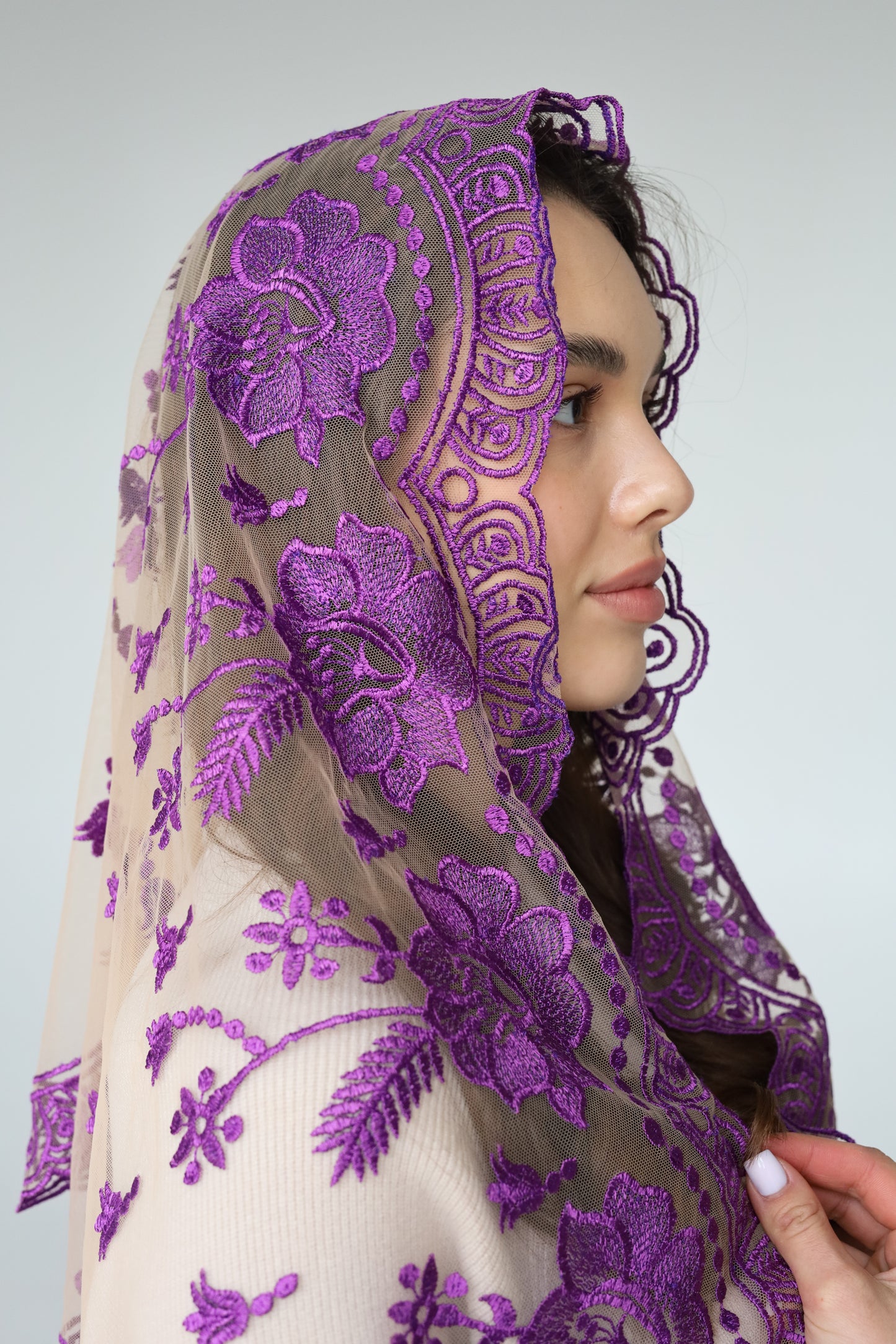 LONG PURPLE VEIL