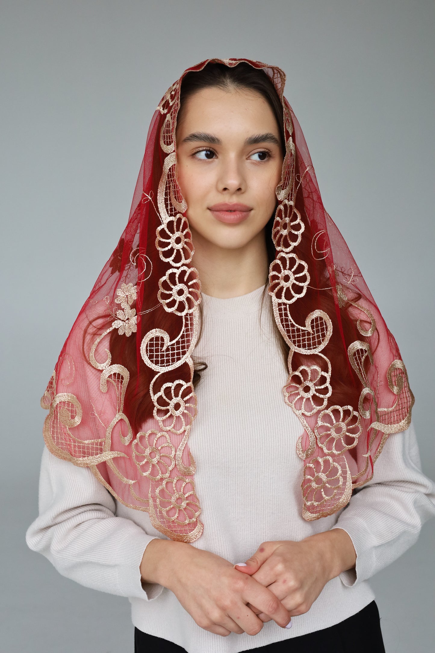 GOLD & RED LONG VEIL