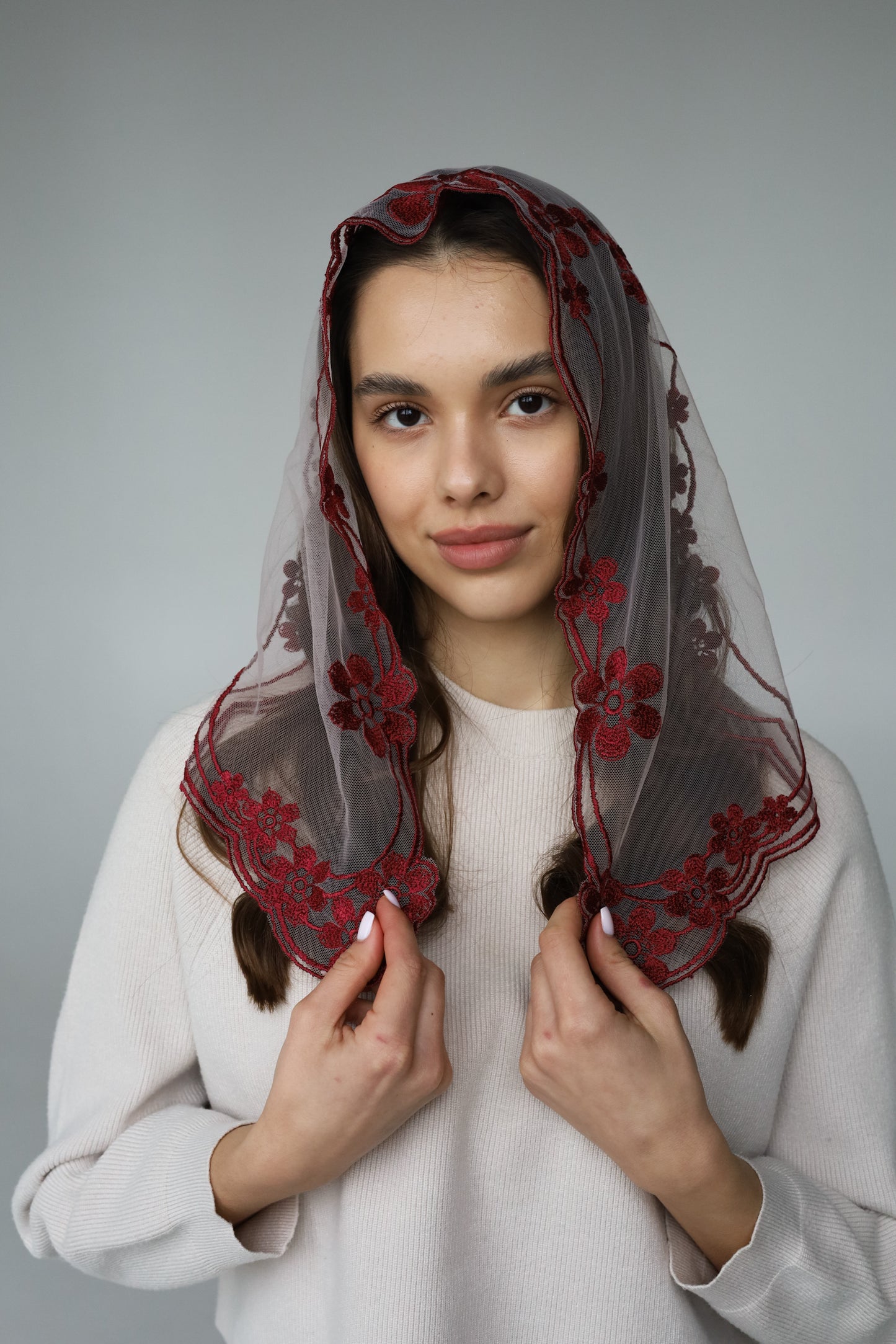 SHORT BURGUNDY VEIL