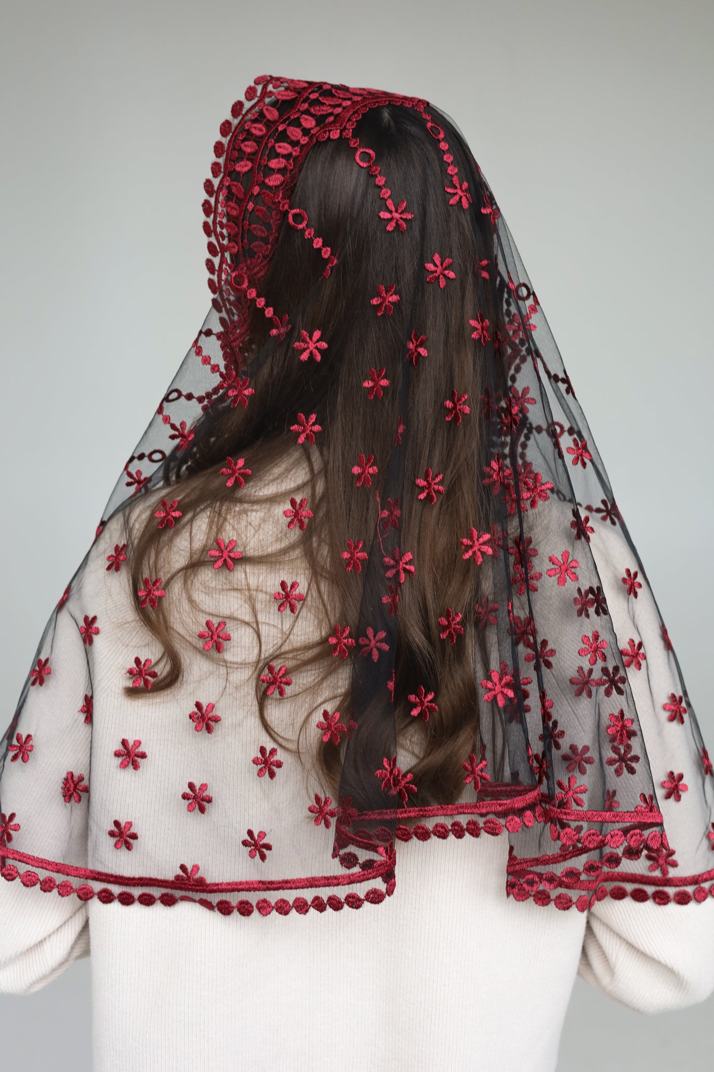 LONG BURGUNDY MANTILLA