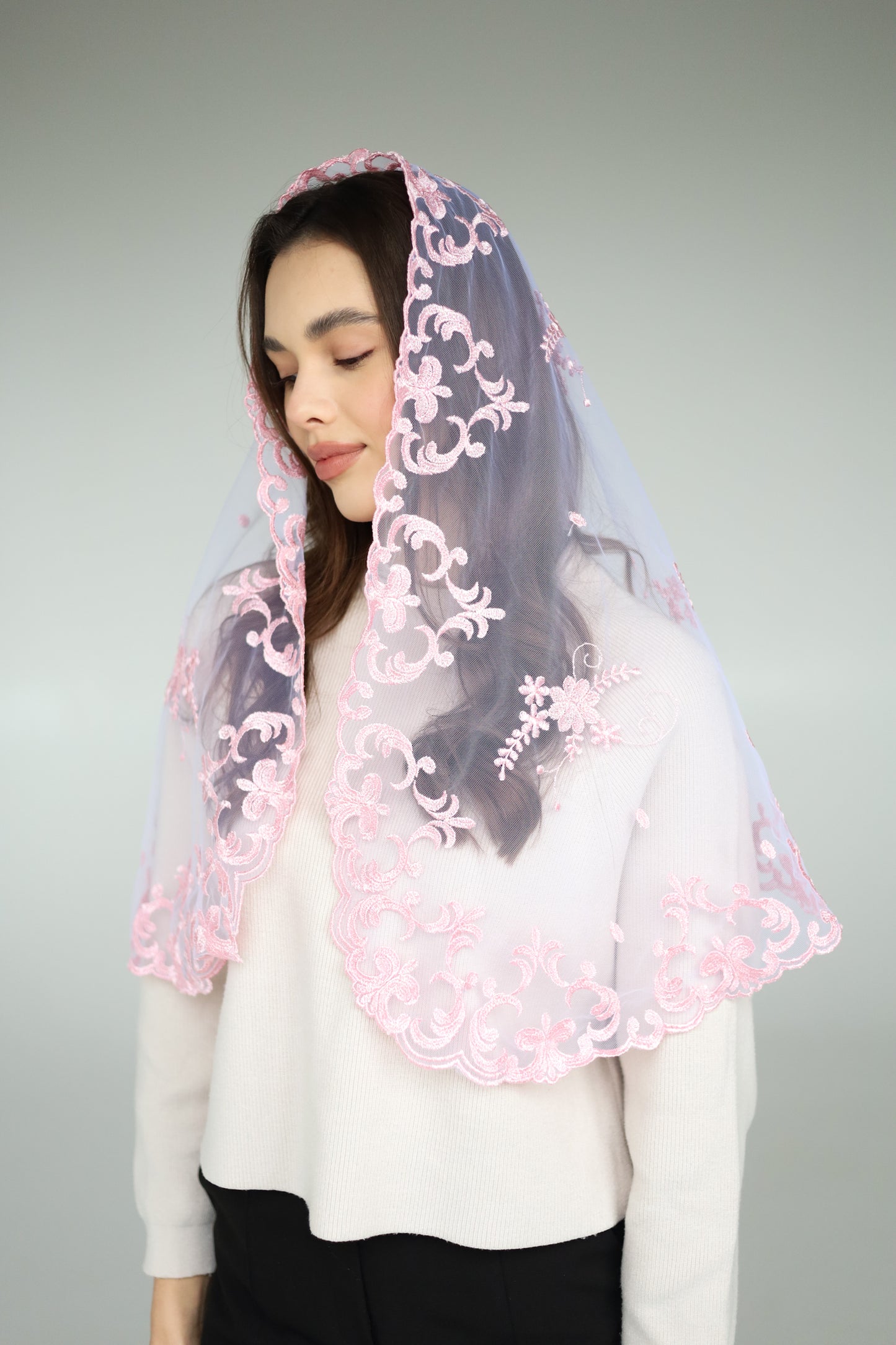 LONG PINK VEIL