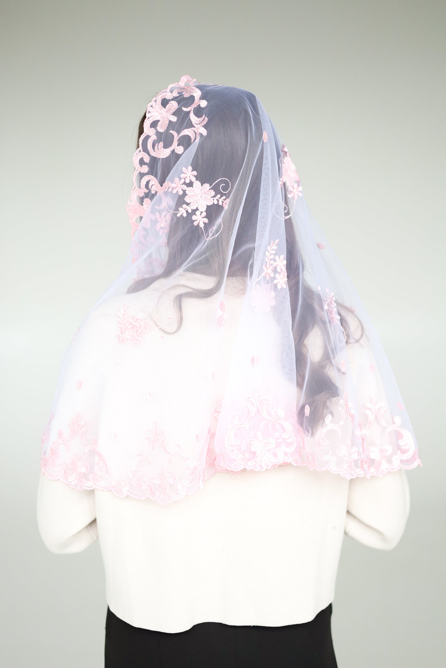 LONG PINK VEIL