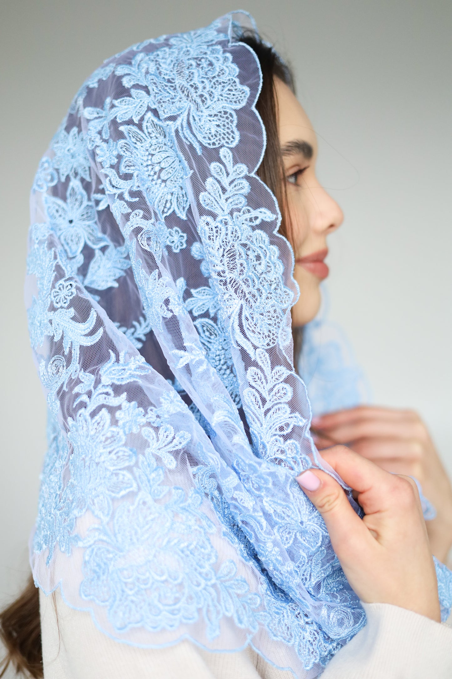 BLUE INFINITY MANTILLA