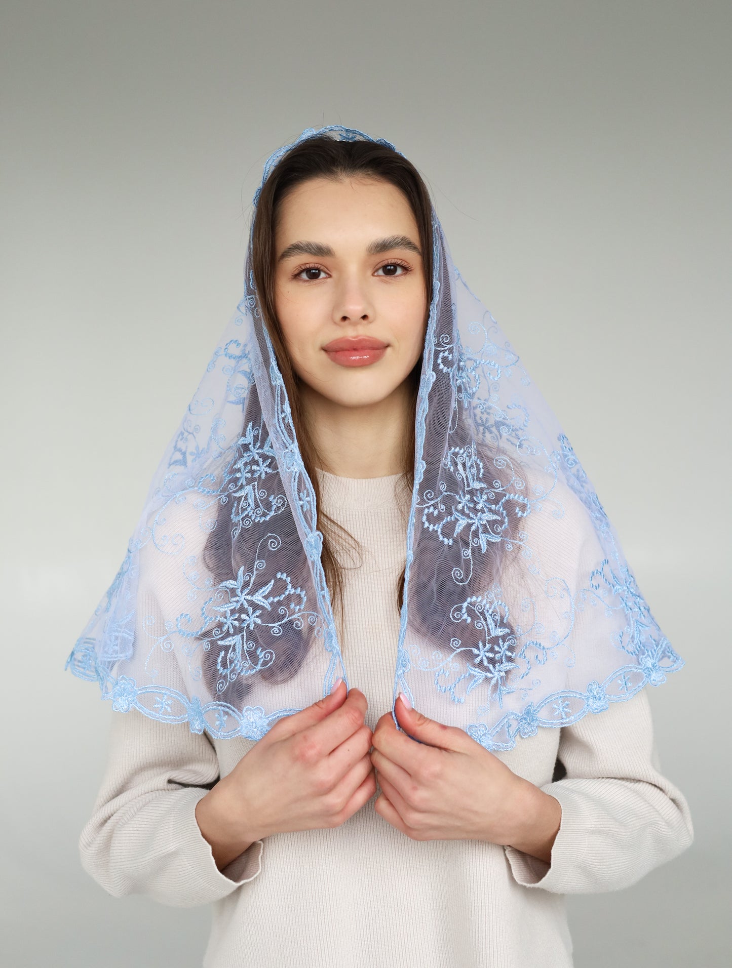 LONG LIGHT BLUE MANTILLA