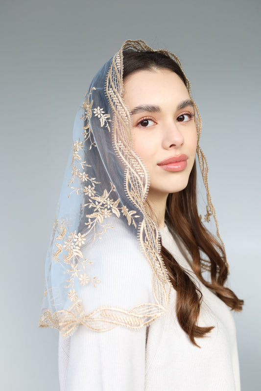 GOLD & BLUE VEIL