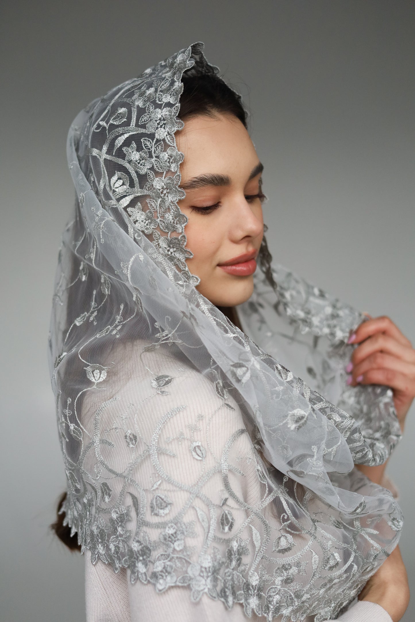 GREY INFINITY VEIL