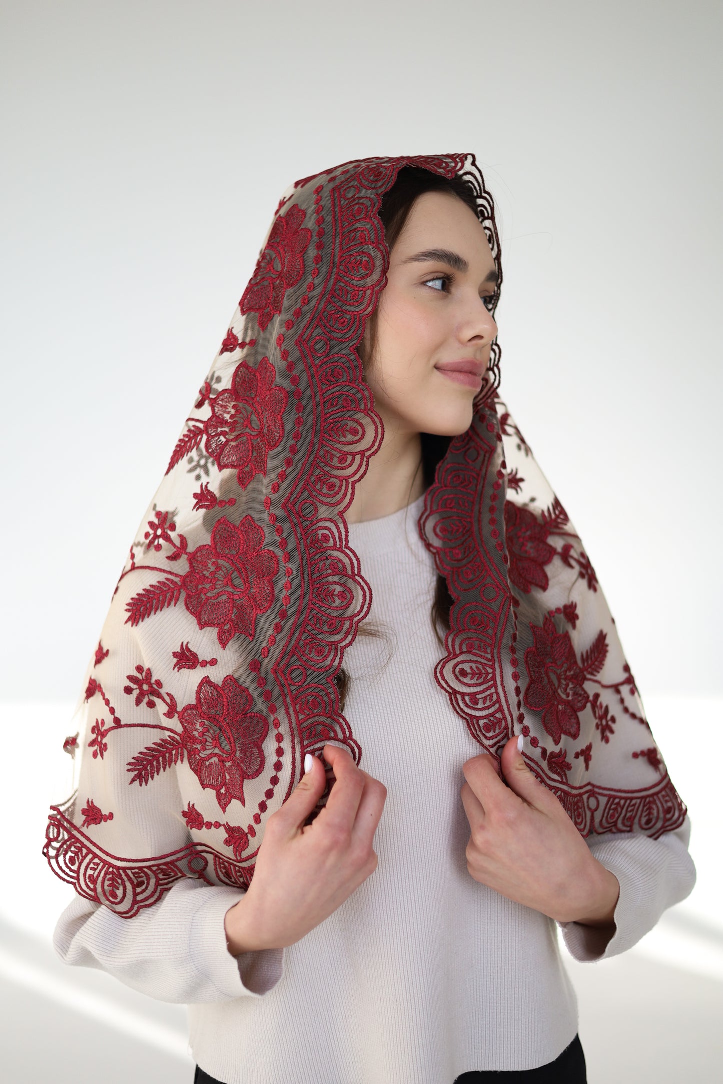 LONG BURGUNDY MANTILLA