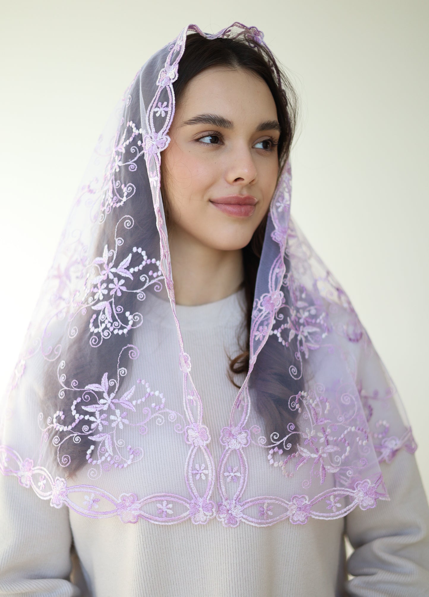 GRADIENT PURPLE MANTILLA