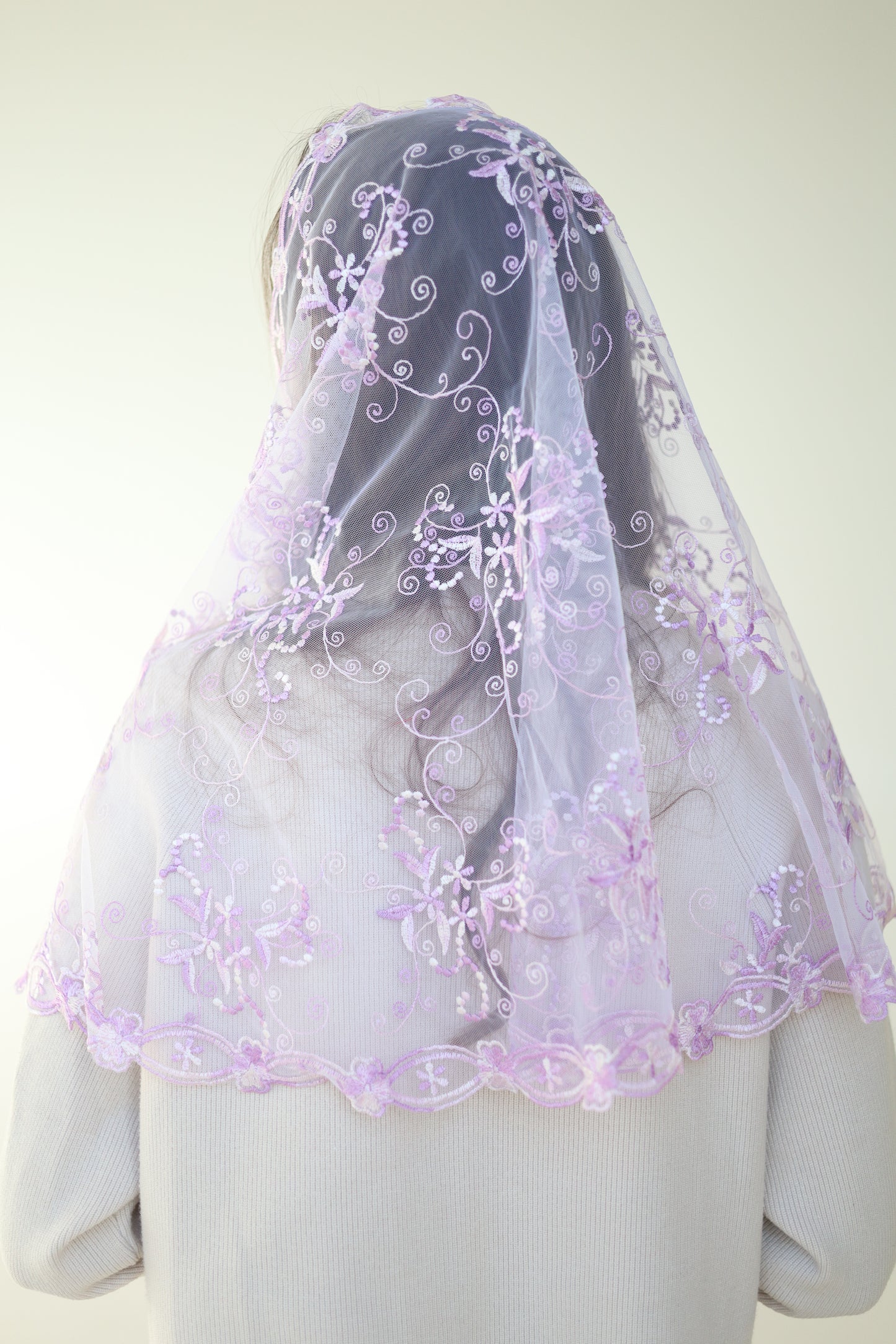 GRADIENT PURPLE MANTILLA