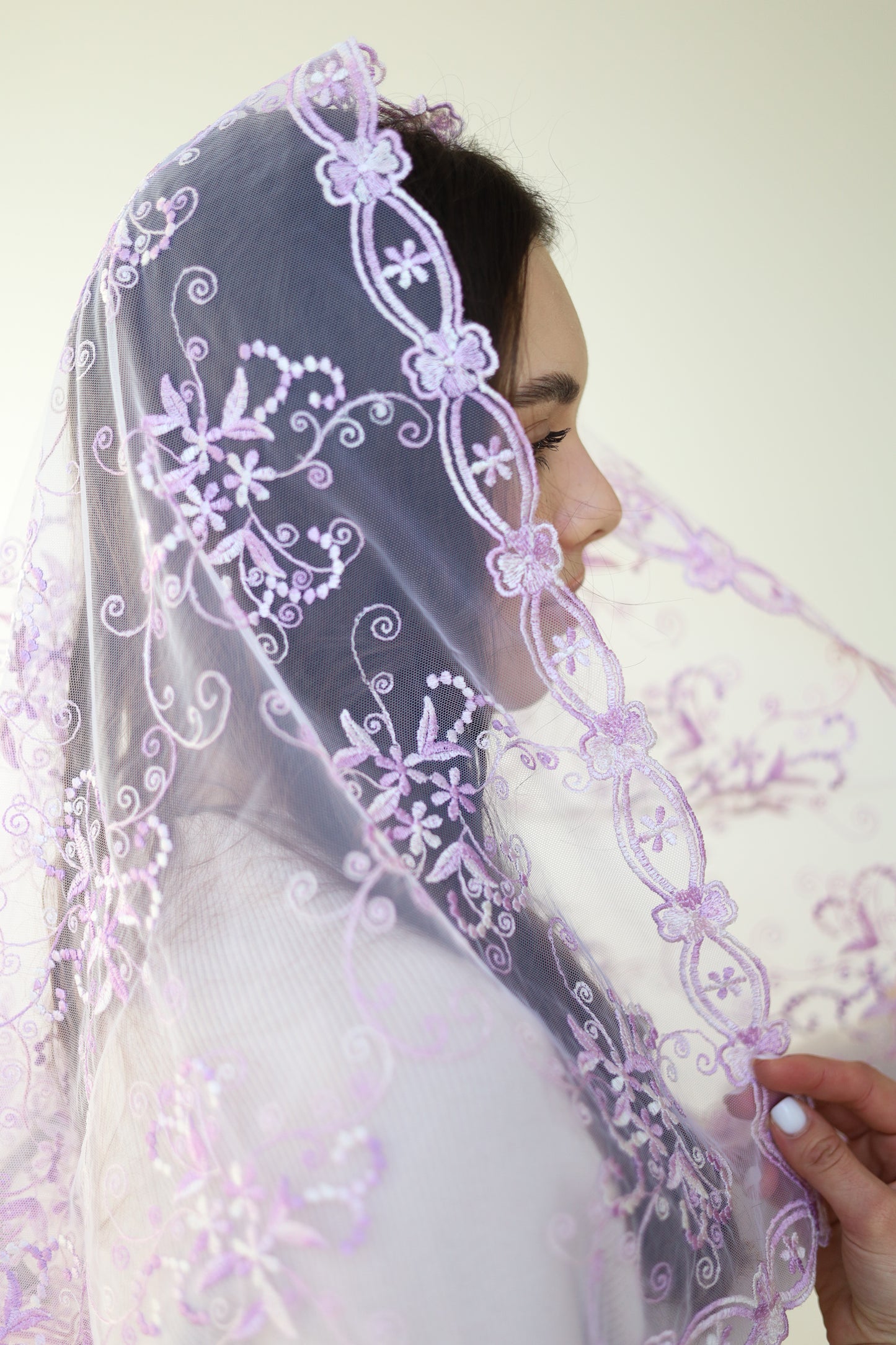 GRADIENT PURPLE MANTILLA