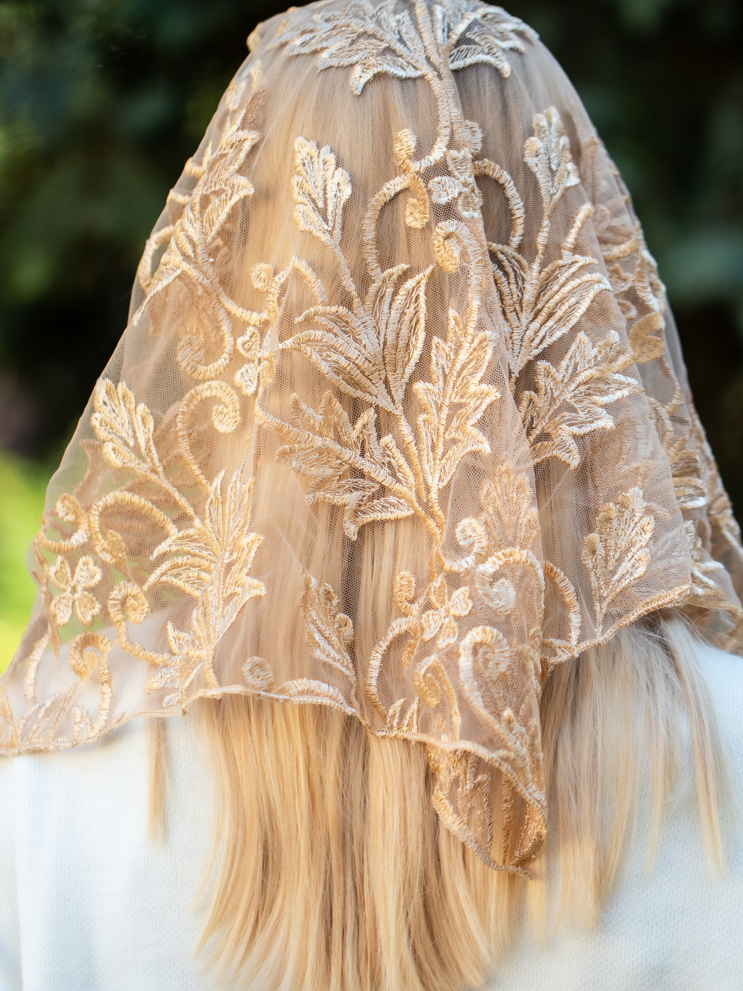 NEW!! Gold triangle veil - MariaVeils